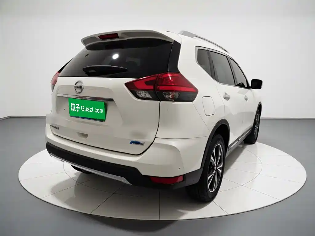 Nissan X-Trail 2017 — фото 6