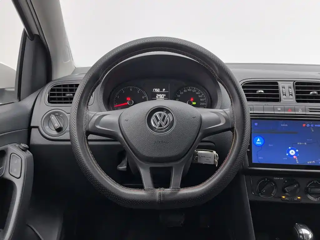 Volkswagen Polo 2019 — фото 11