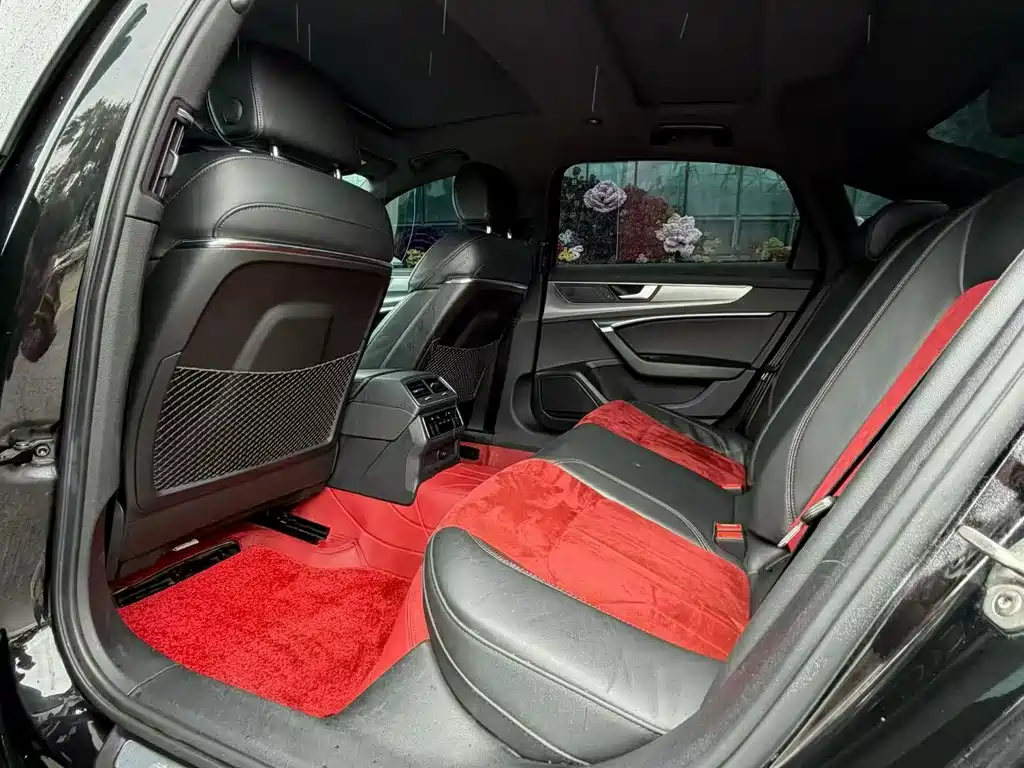 Audi A6L 2020