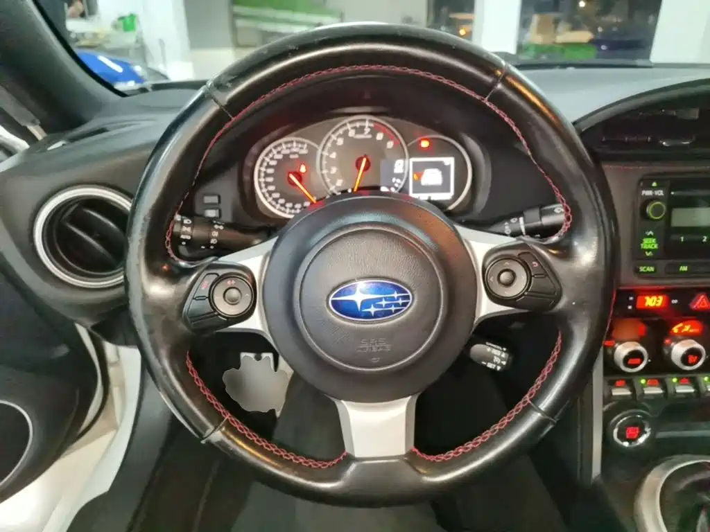 Subaru BRZ 2017 — фото 11