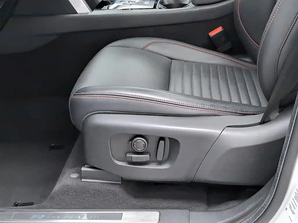 Land Rover Discovery Sport 2020 — фото 20