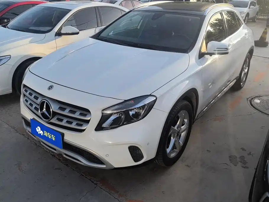 Mercedes-Benz GLA 2017