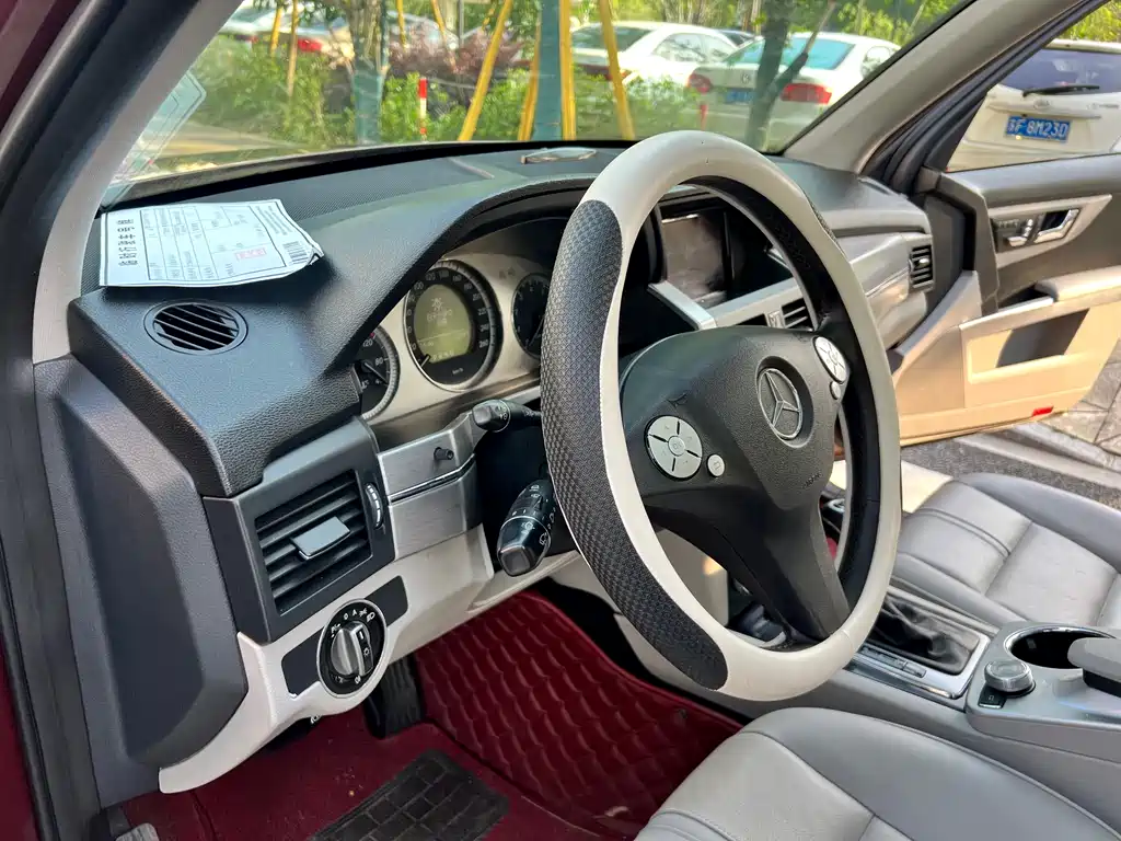 Mercedes-Benz GLK-Class 2010 — фото 19