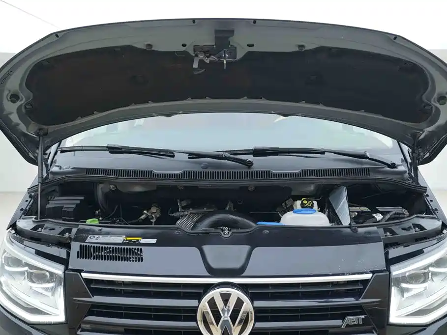 Volkswagen Caravelle 2019 — фото 7