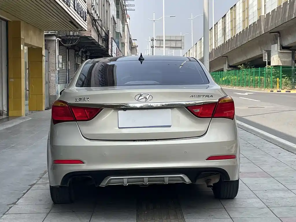 Hyundai Mistra 2015 — фото 7