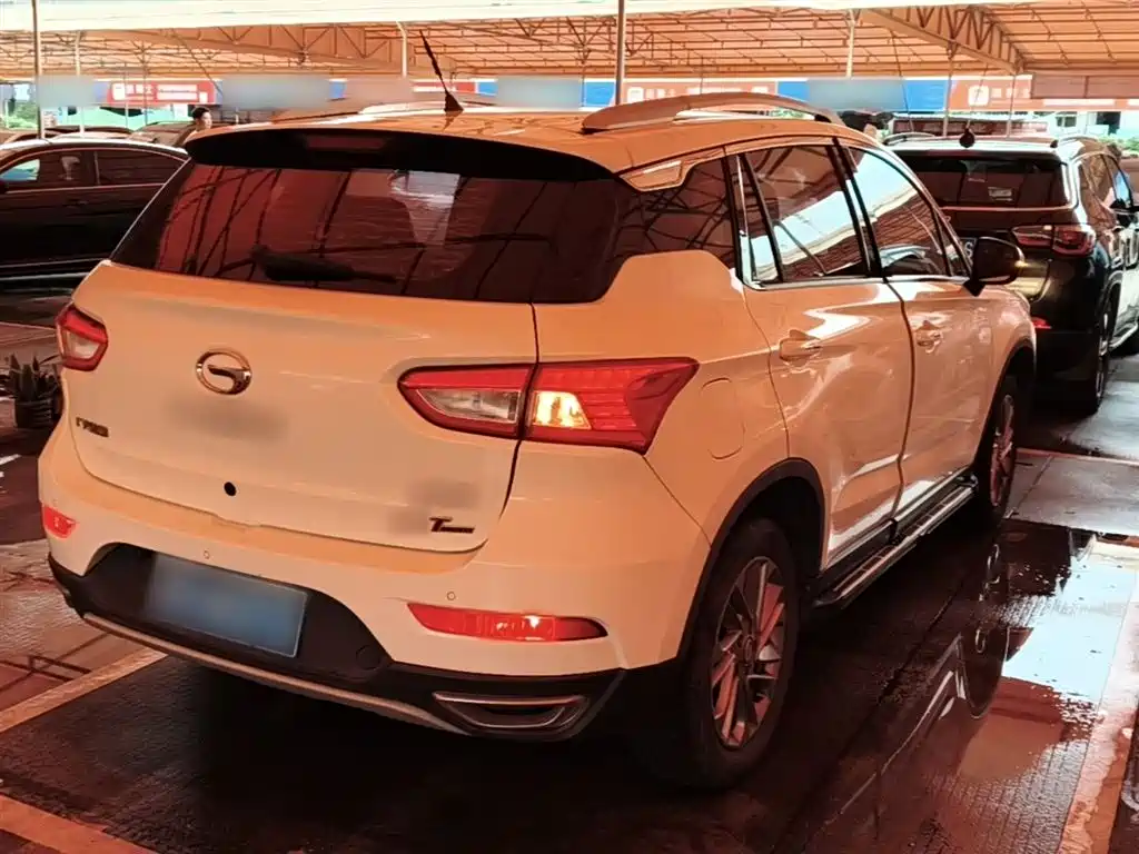 GAC Motor Trumpchi GS4 2018 — фото 7