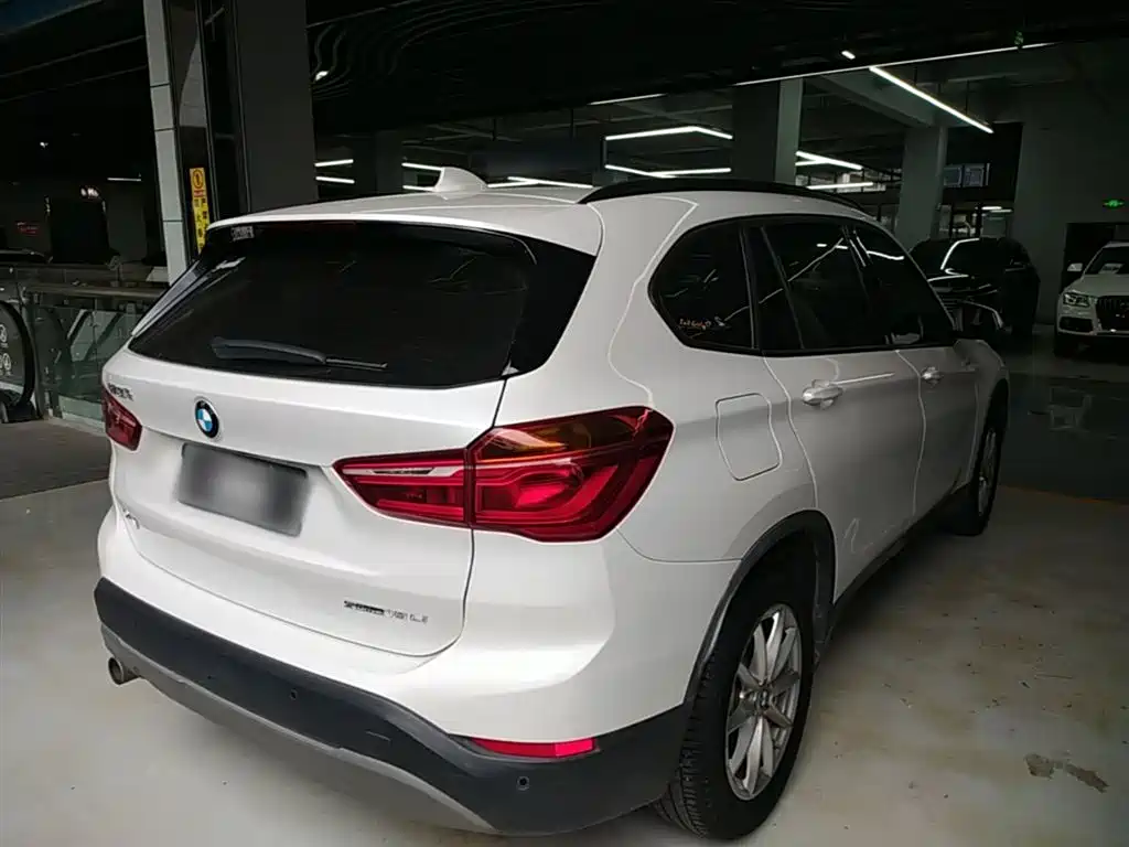 BMW X1 2018 — фото 7