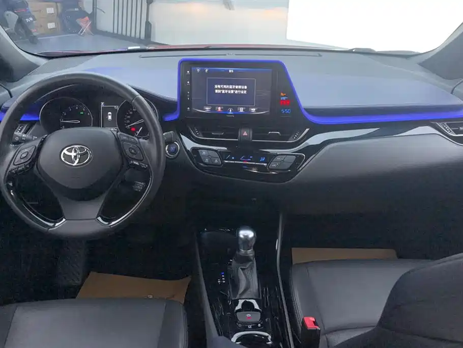 Toyota IZOA 2019 — фото 12
