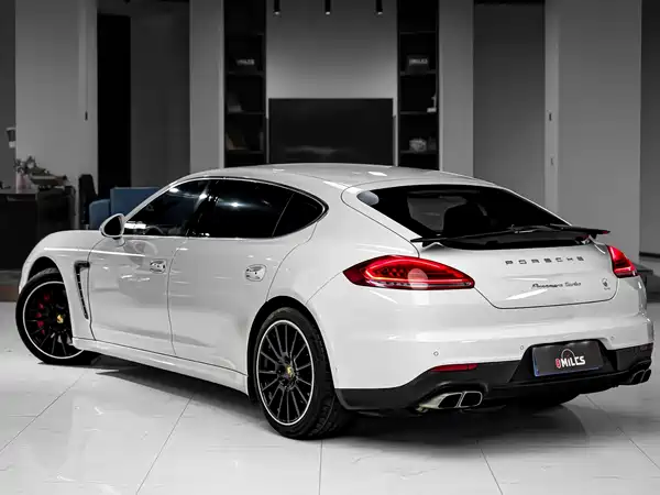 Porsche Panamera 2014