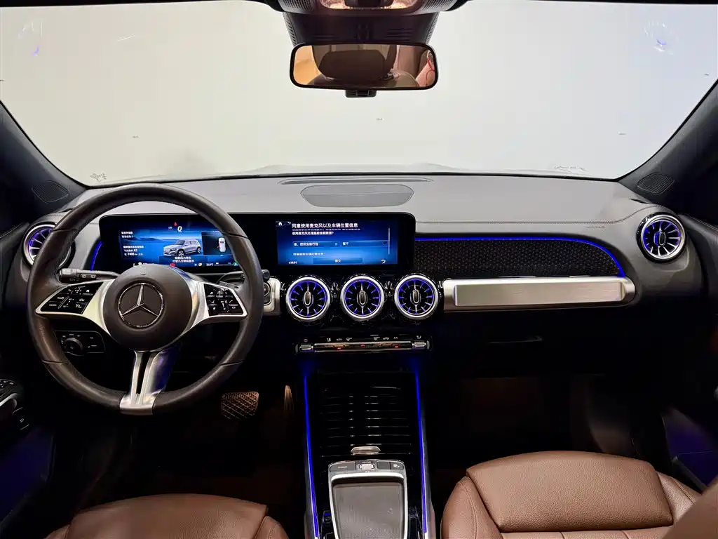 Mercedes-Benz GLB 2024 — фото 14