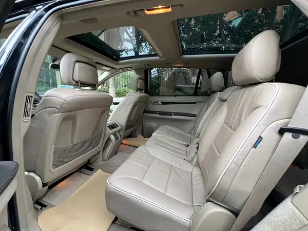 Mercedes-Benz R-Class 2017