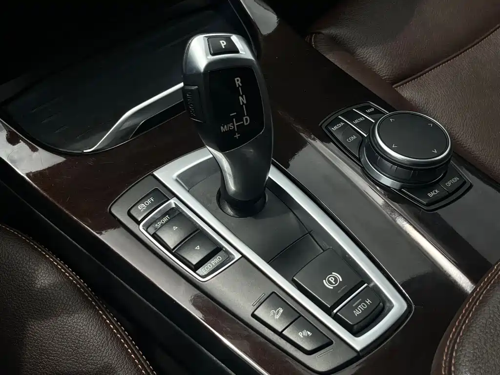 BMW X4 2017 — фото 19