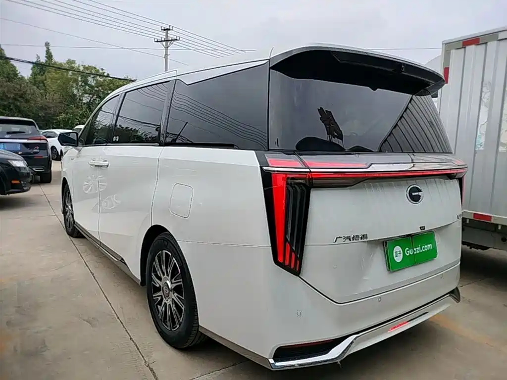 GAC Motor Trumpchi E9 2025 — фото 5