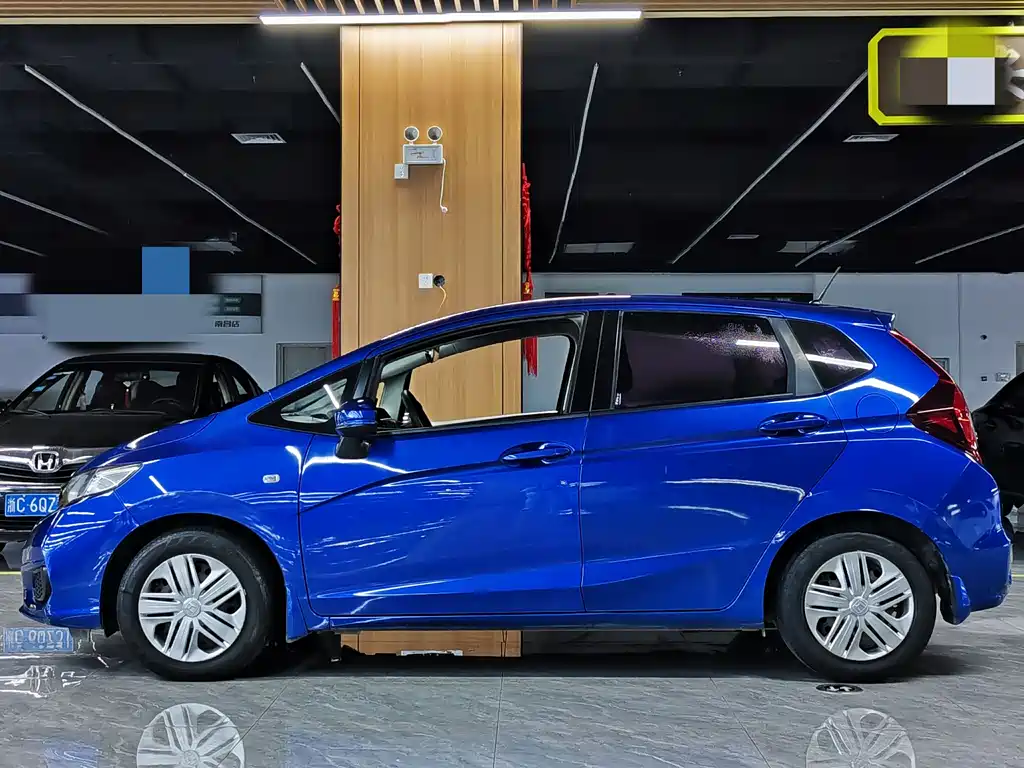 Honda Fit 2018 — фото 4