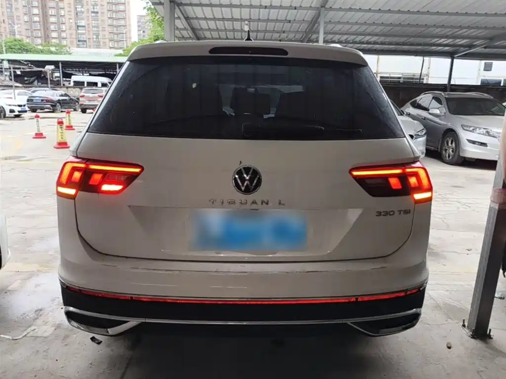 Volkswagen Tiguan L 2022 — фото 6