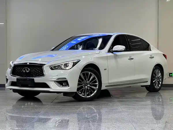 Infiniti Q50L 2020