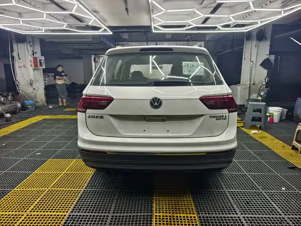 Volkswagen Tiguan L 2019