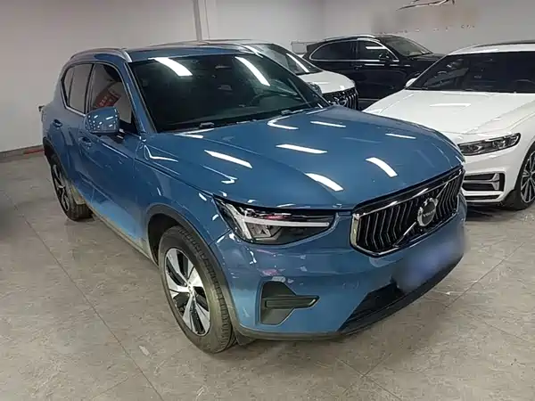 Volvo XC40 2023