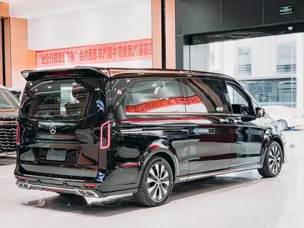 Mercedes-Benz Vito 2024
