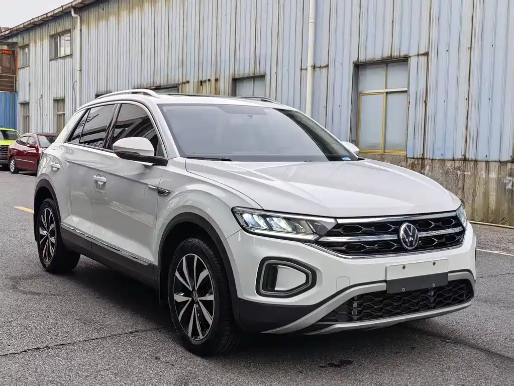 Volkswagen T-Roc 2024 — фото 3