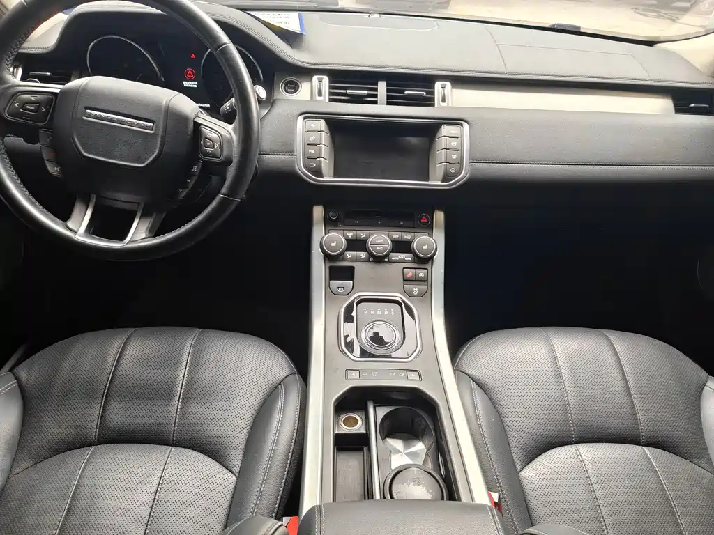 Land Rover Evoque 2017 — фото 11