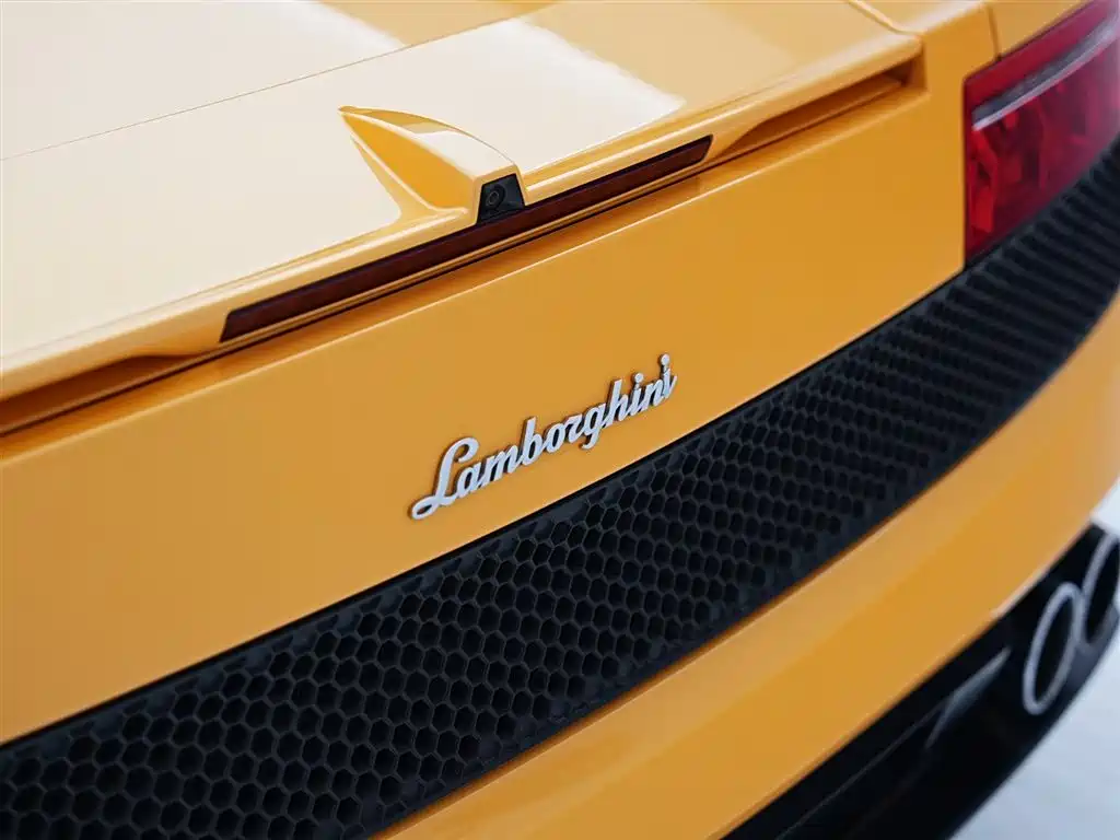 Lamborghini Gallardo 2010 — фото 12