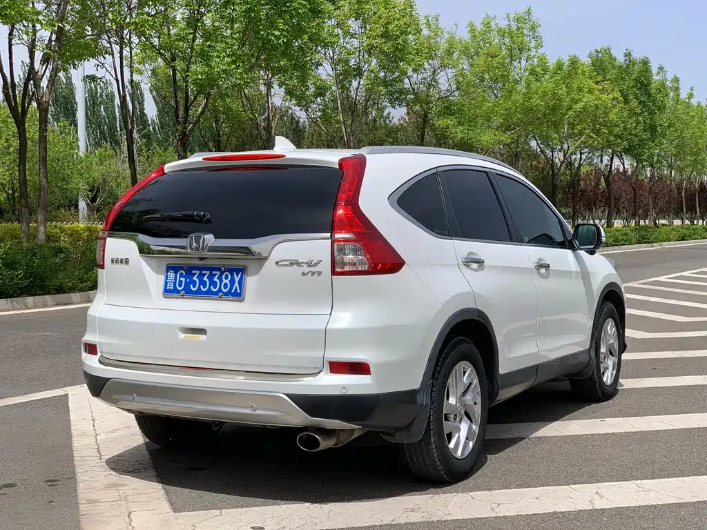 Honda CR-V 2015 — фото 9