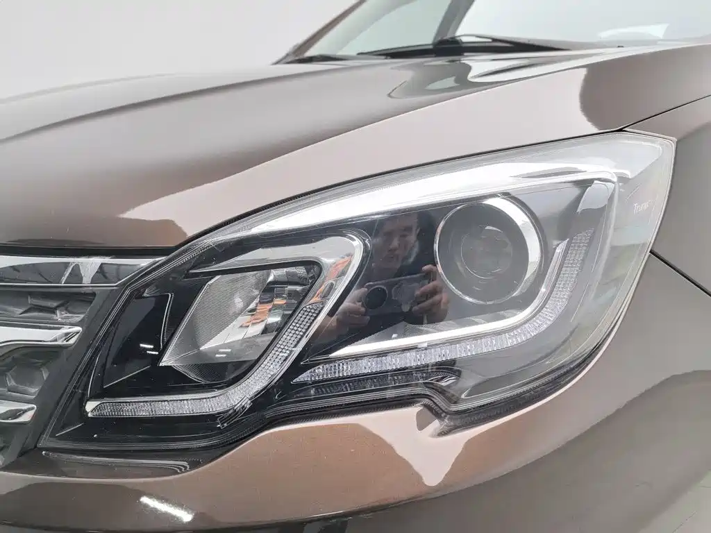 GAC Trumpchi GS5 Super 2015 — фото 7