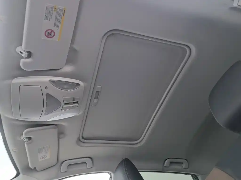 GAC Trumpchi GS5 Super 2015 — фото 14