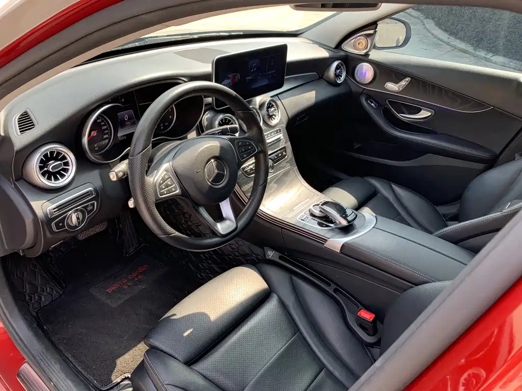 Mercedes-Benz C-Class 2018 — фото 3