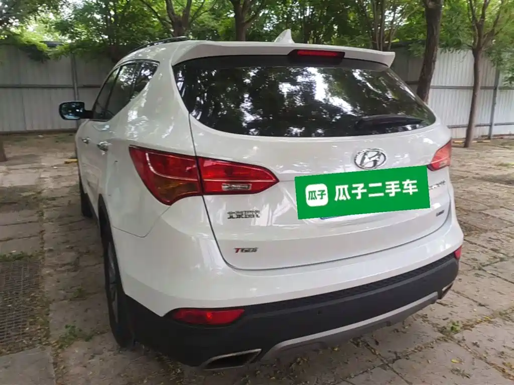 Hyundai Santa Fe 2016 — фото 9