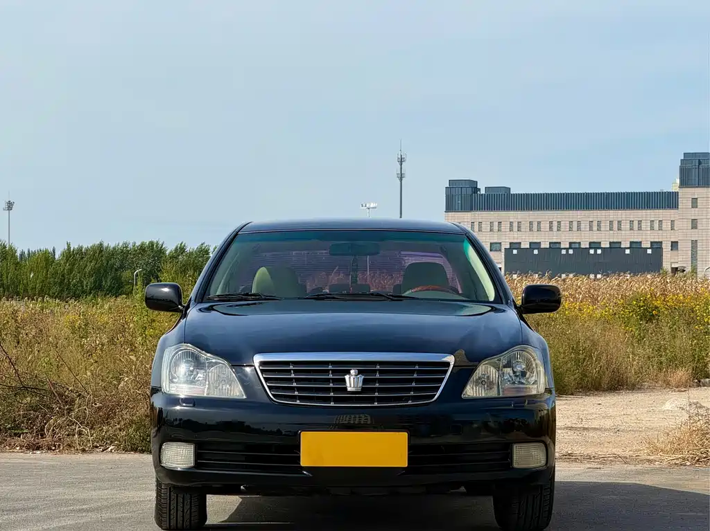 Toyota Crown 2006 — фото 2