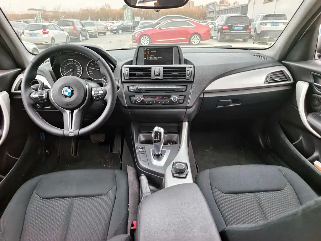 BMW 1 Series 2013 — фото 11