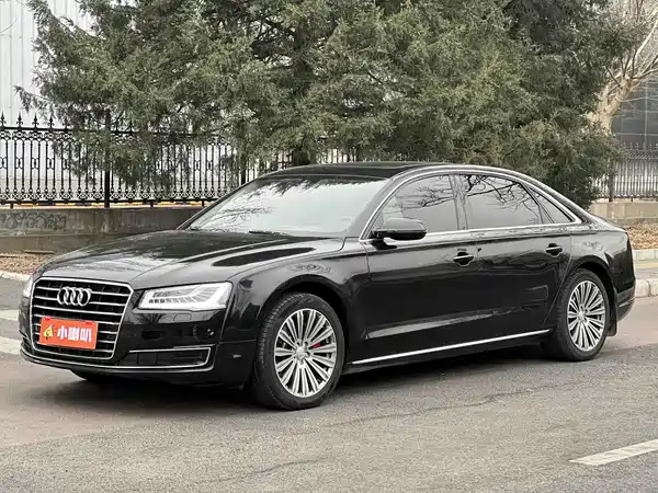 Audi A8 2014