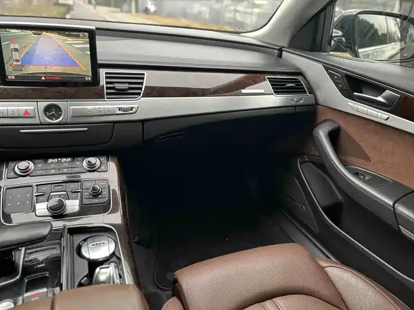 Audi A8 2014