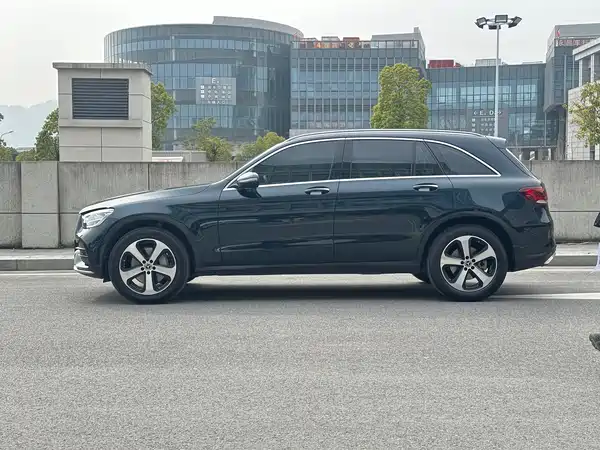 Mercedes-Benz GLC 2022