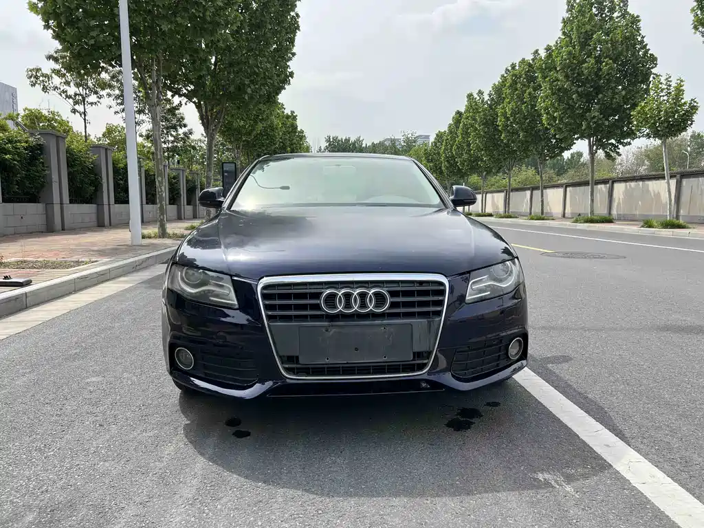 Audi A4L 2010