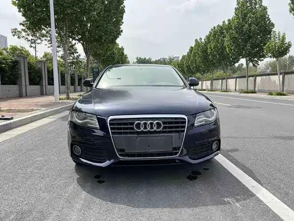 Audi A4L 2010