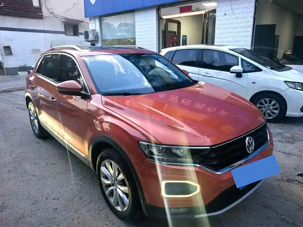 Volkswagen T-Roc 2019 — фото 5
