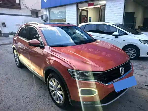 Volkswagen T-Roc 2019