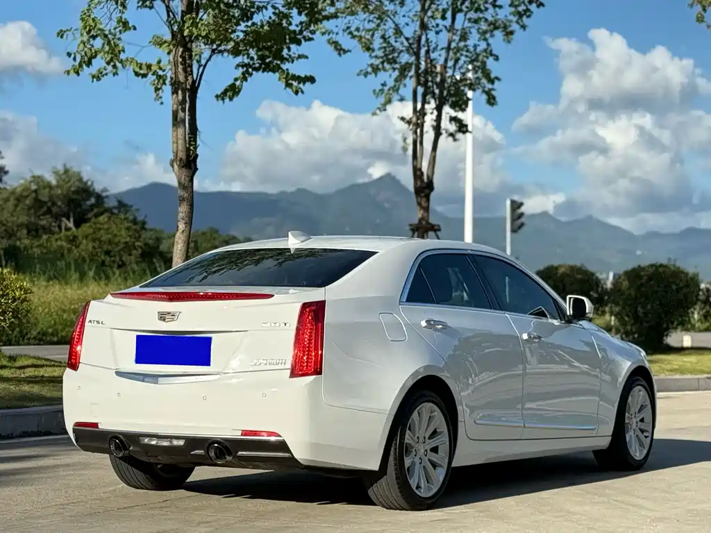 Cadillac ATS-L 2018 — фото 9