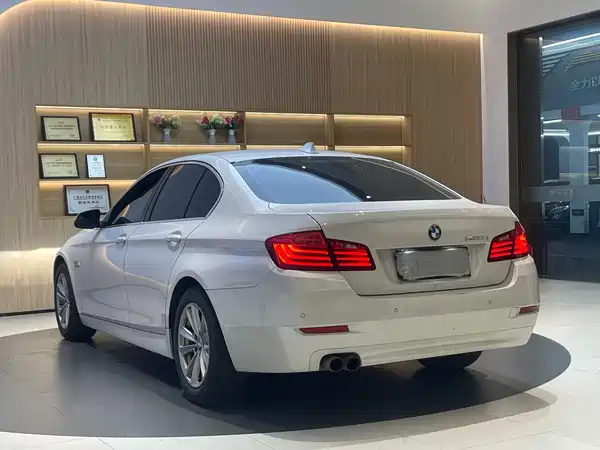 BMW 5 Series 2016