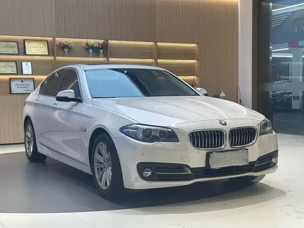 BMW 5 Series 2016
