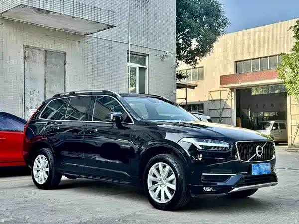Volvo XC90 2016