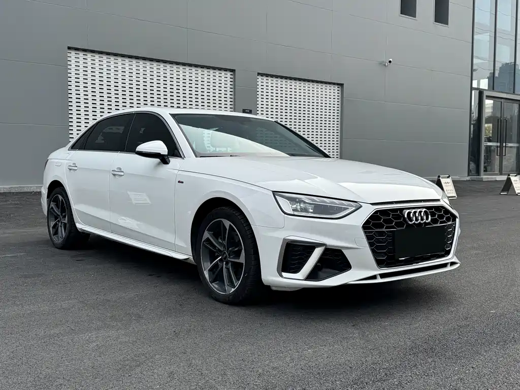 Audi A4L 2020 — фото 4