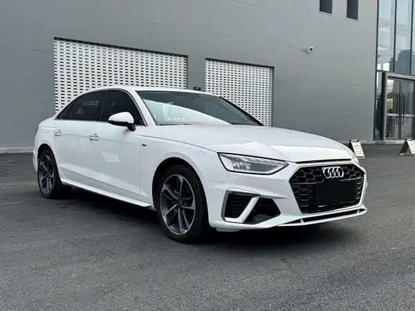 Audi A4L 2020