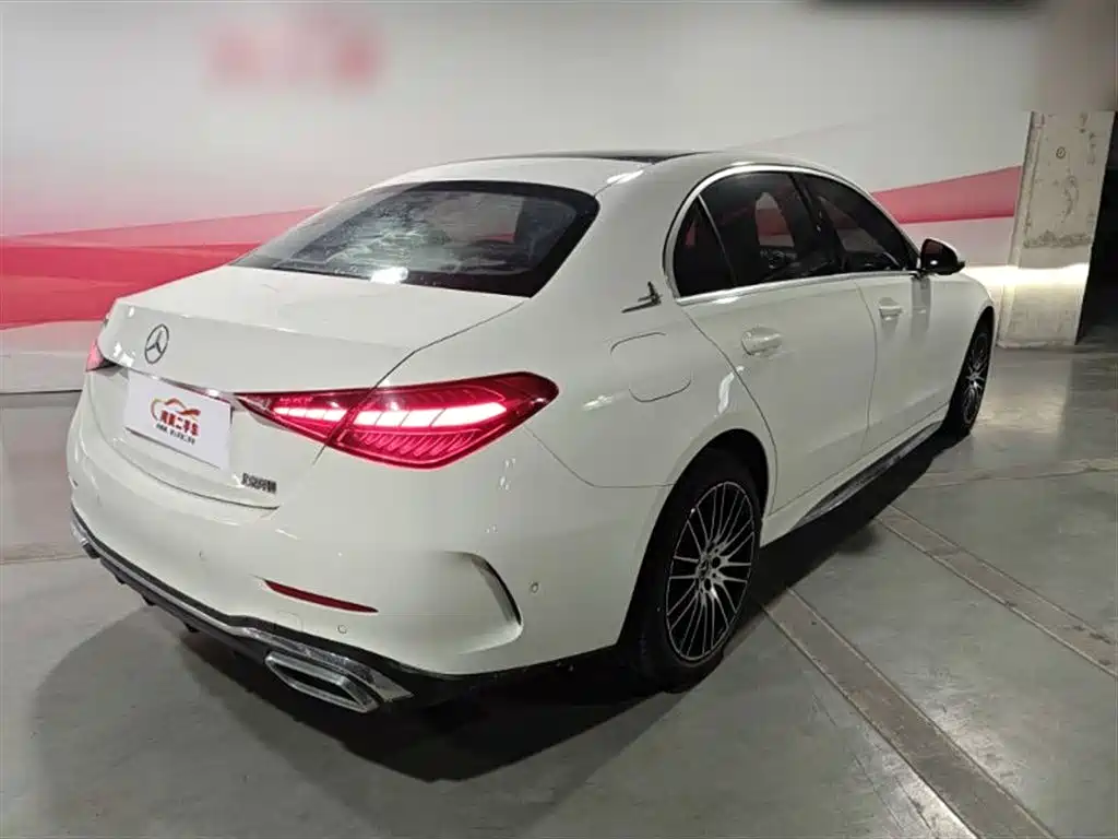Mercedes-Benz C-Class 2023 — фото 4