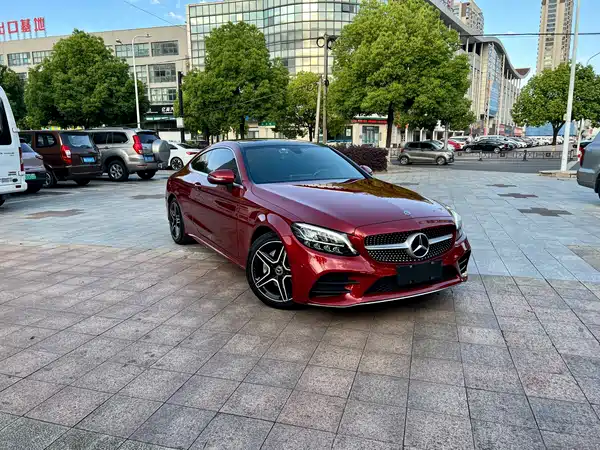 Mercedes-Benz C-Class 2019