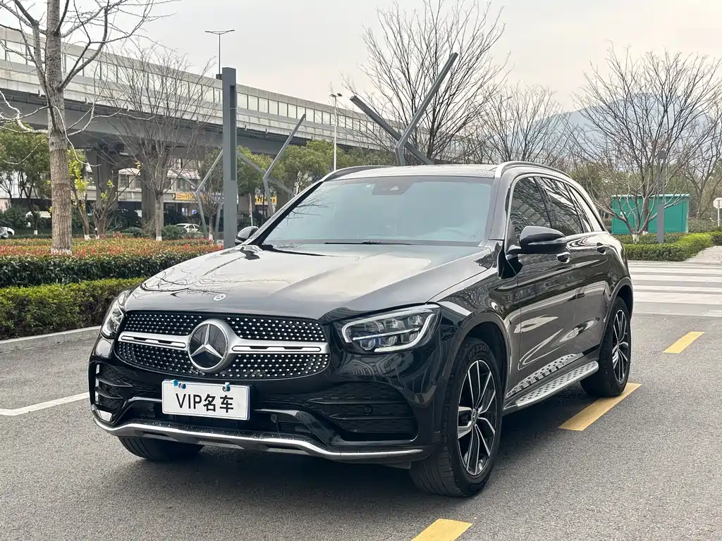 Mercedes-Benz GLC 2020 — фото 1