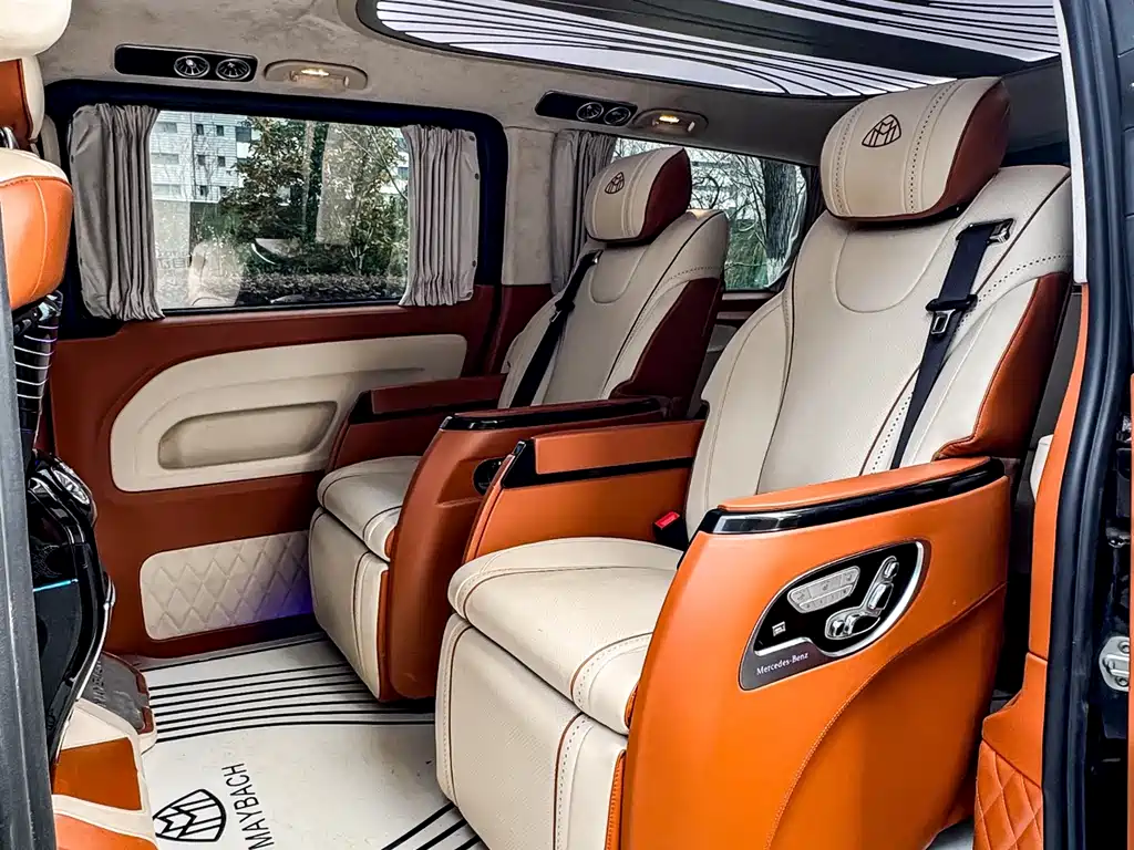 Mercedes-Benz Vito 2023 — фото 12